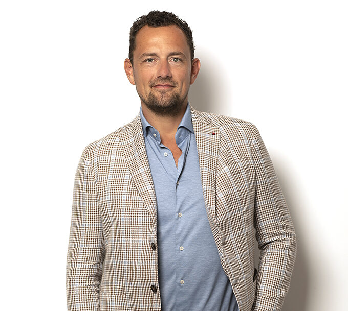 Julian, Diamant- & horlogespecialist